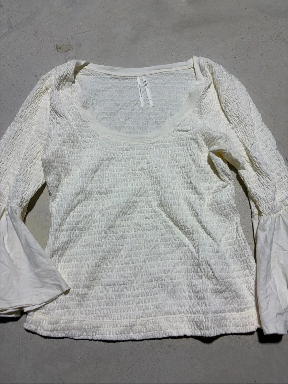 Anthropologie cream Bell Sleeve Scoop Neck Top small